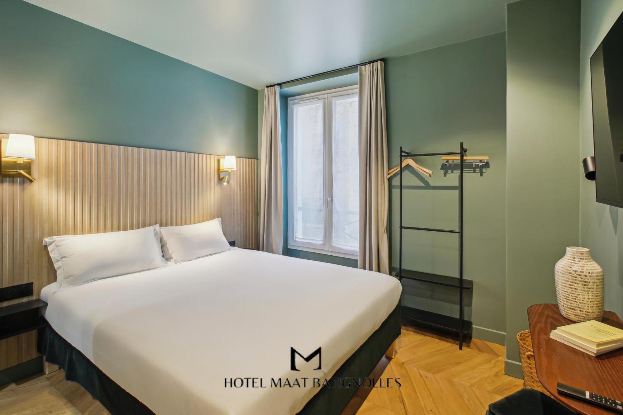 Hotel Maat Batignolles París Exterior foto